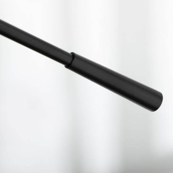 Stehleuchte im Industriedesign, höhenverstellbar, Bodenschalter Schwarz - Palo24