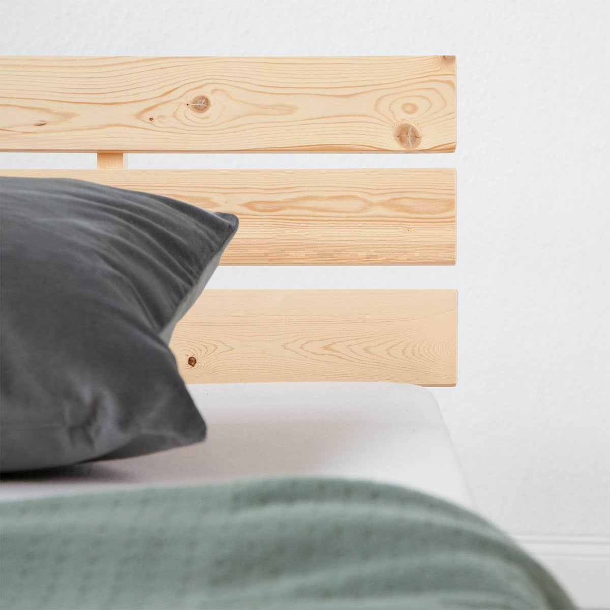 Holzbett mit Bettkasten 90x200 Futonbett Natur Kiefer Massivholz - Palo24