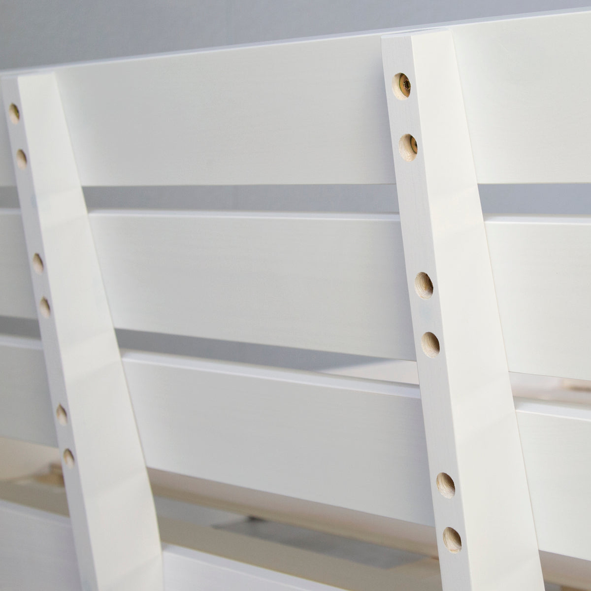 Doppelbett mit Matratze und Lattenrost 120x200 Bett Weiss Kiefer Massiv Holzbett