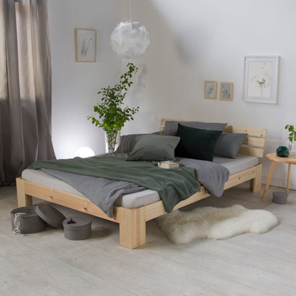 Holzbett mit Matratze 120x200 cm Natur