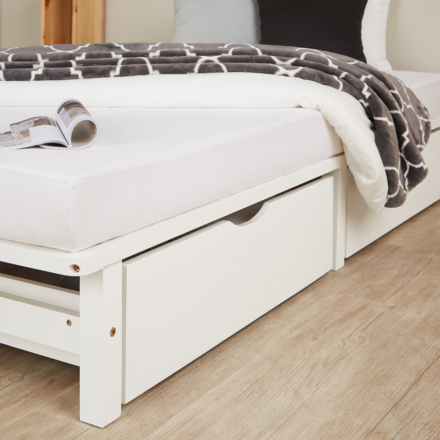 Palettenbett 90x200 cm Weiss | Einzelbett mit Bettkästen | mit Lattenrost | Holz | Kind Jugend Gast
