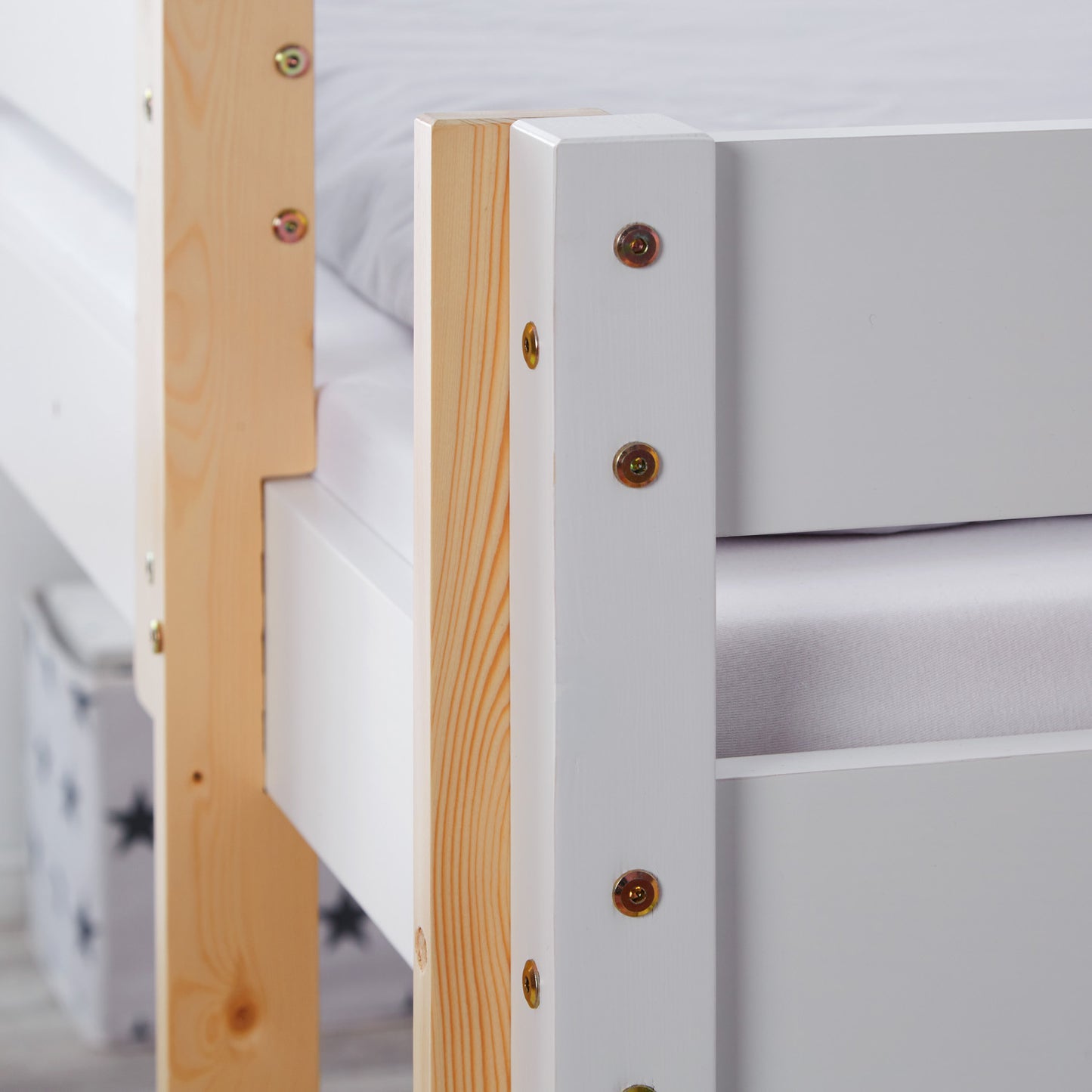 Hochbett Kinder 90x200 cm Weiss | Leiter Natur | Rausfallschutz | mit Lattenrost