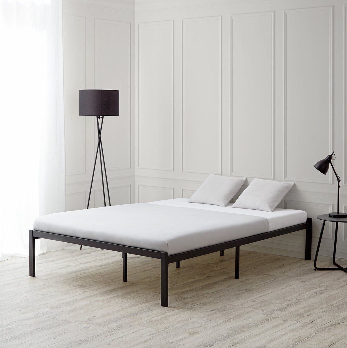 Metallbett 140x200 cm Schwarz Doppelbett Futonbett Bett Bettgestell Lattenrost Gästebett