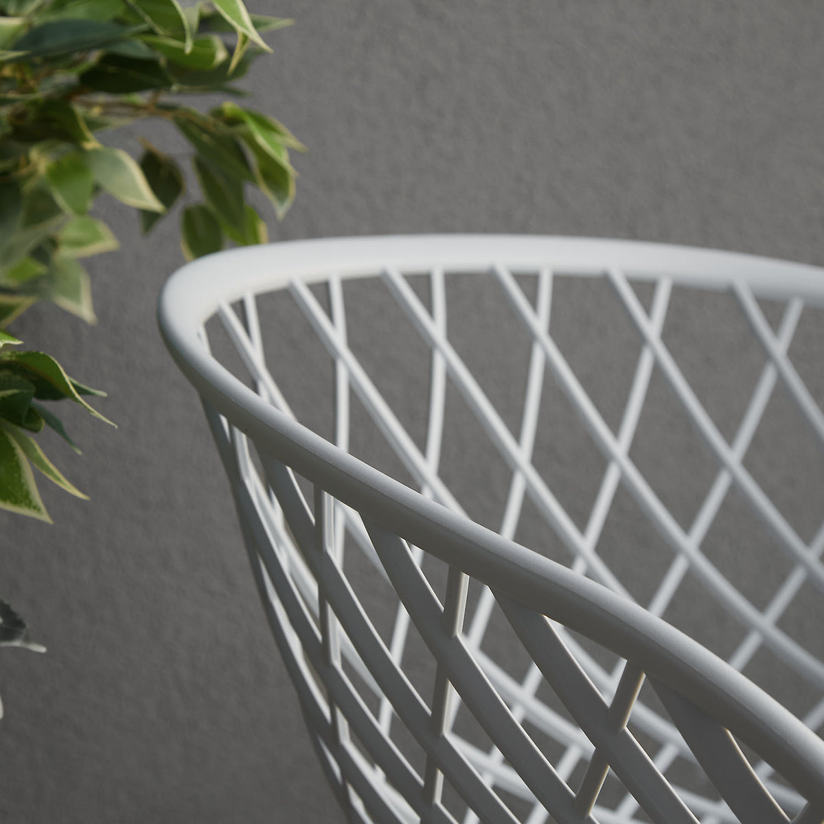 Gartenstuhl mit Armlehnen 4er Set Grau Balkonstühle Kunststoff