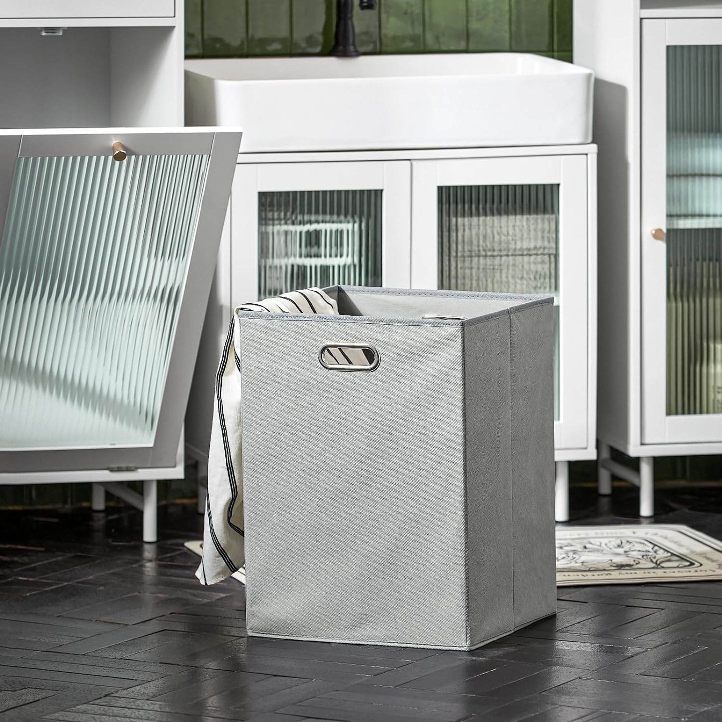 Wäscheschrank mit Wäschesack | Wäschetruhe mit Glastür | Wäschesammler | Weiss BZR116-W - Palo24