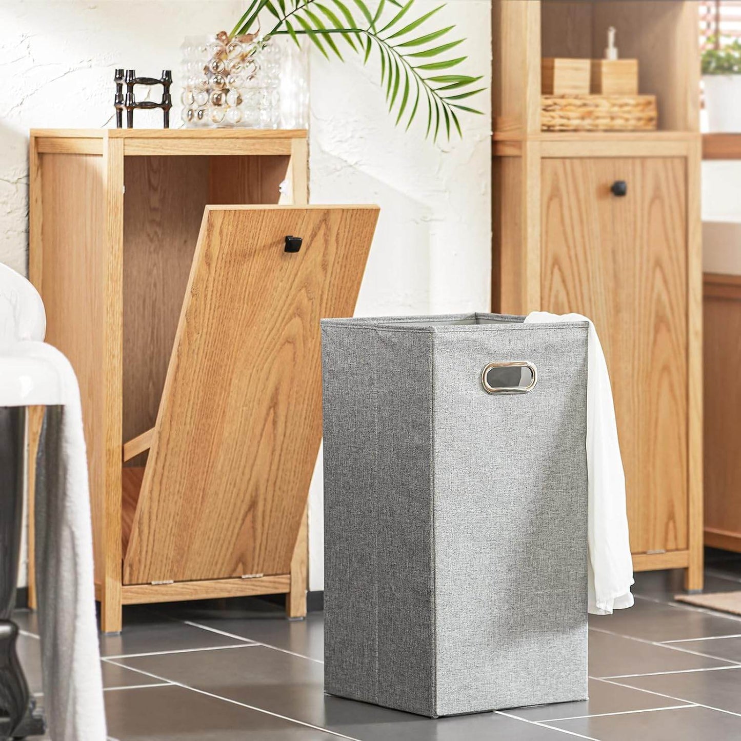 Wäscheschrank mit ausklappbarem Wäschetruhe | Wäschesammler | Badschrank | Natur | BZR96-N - Palo24