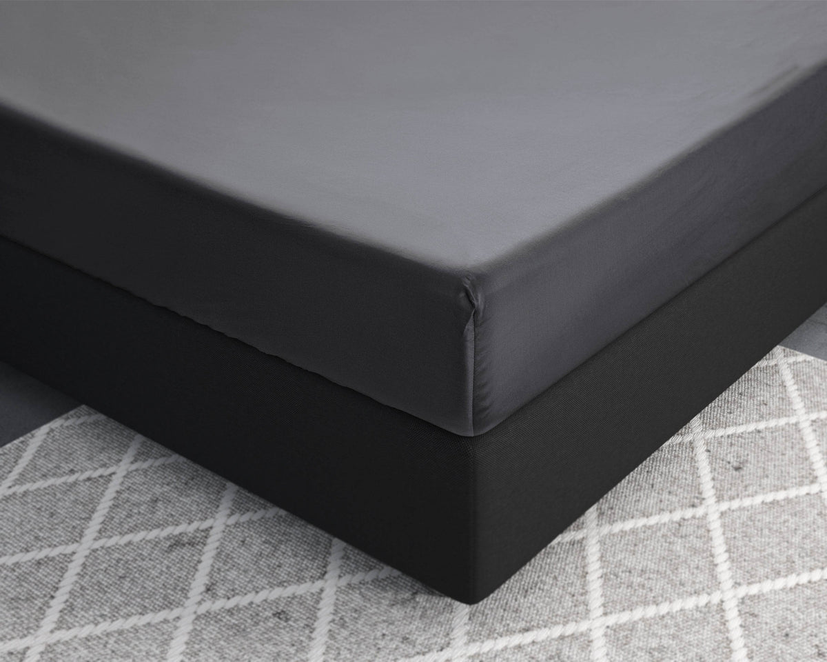 Satin Spannbettlaken Anthrazit 160 x 200 cm - Palo24
