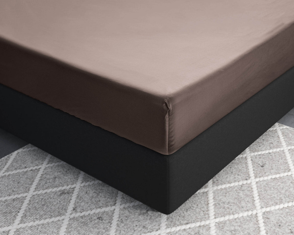 Satin Spannbettlaken Taupe 80 x 200 cm - Palo24