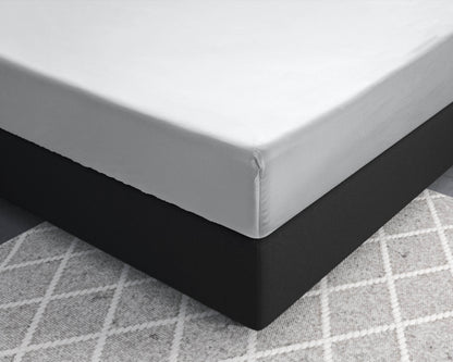 Satin Spannbettlaken Weiss 80 x 200 cm - Palo24