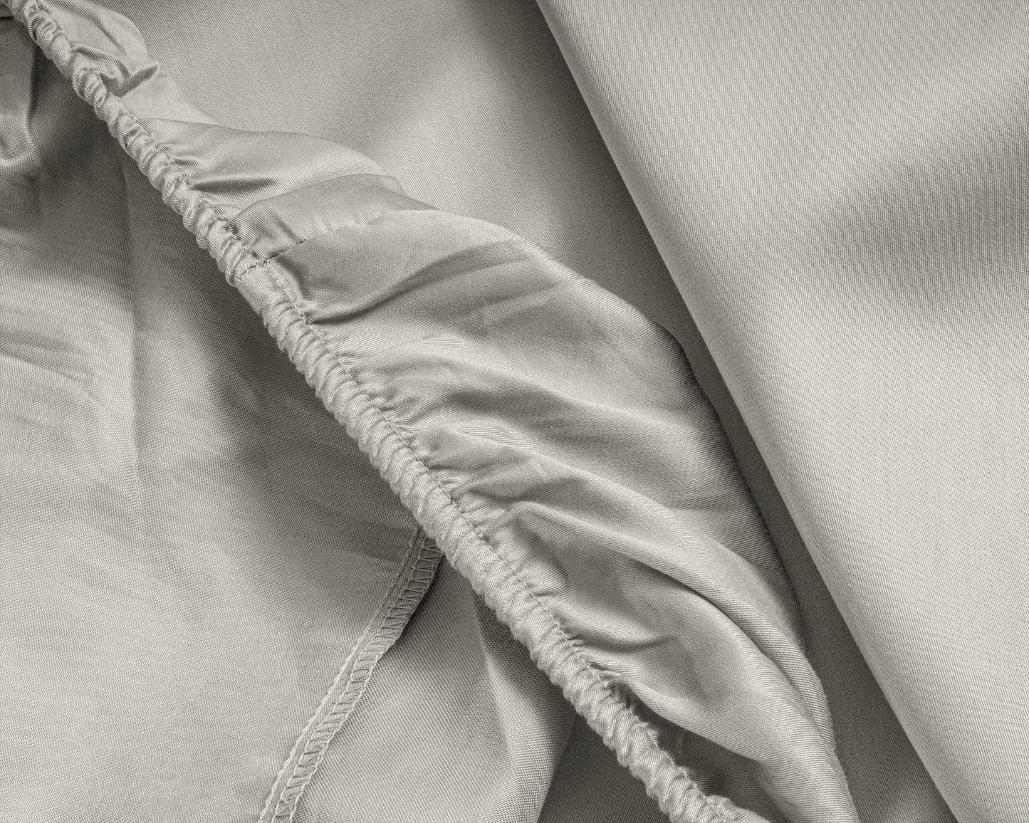 Topper Satin Spannbettlaken Creme 180 x 220 cm - Palo24