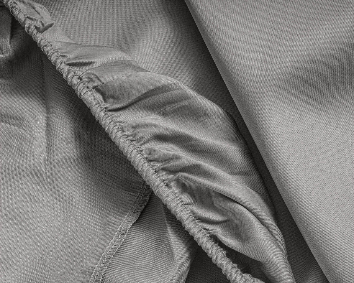 Topper Satin Spannbettlaken Grau 140 x 200 cm - Palo24