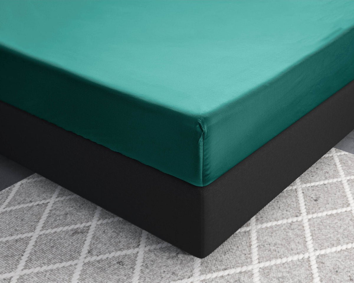 Satin Spannbettlaken Dunkelgrün 180 x 200 cm - Palo24