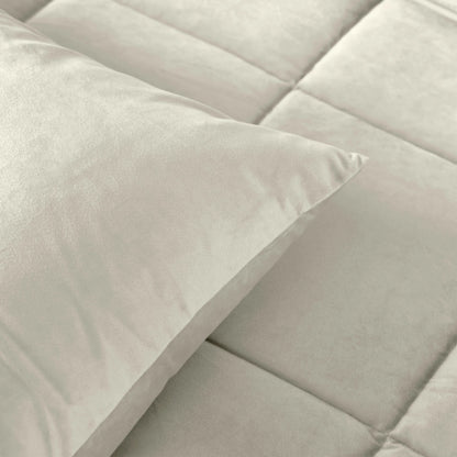Lazy Velvet Bettdecke Creme