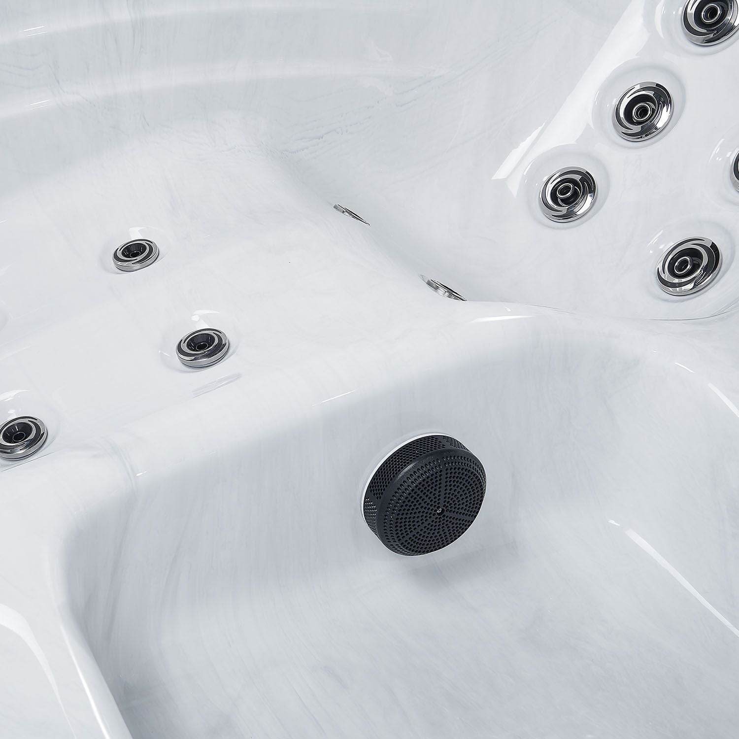 Outdoor Whirlpool Oasis mit LED Massagedüsen - Palo24