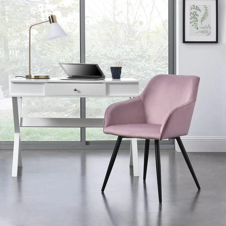Poltrona Tarje con rivestimento in velluto rosa