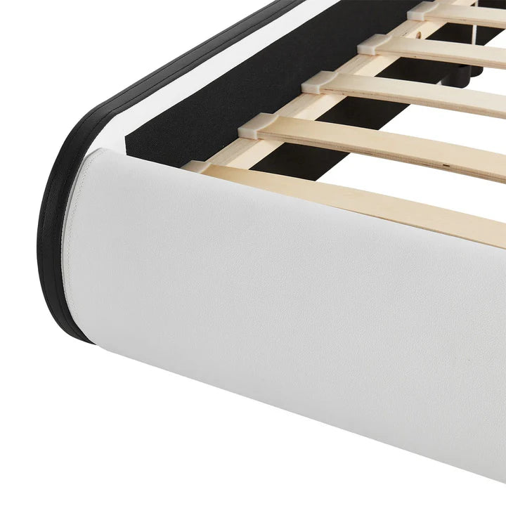 LED Polsterbett Sevilla 140 x 200 cm Lattenrost weiss