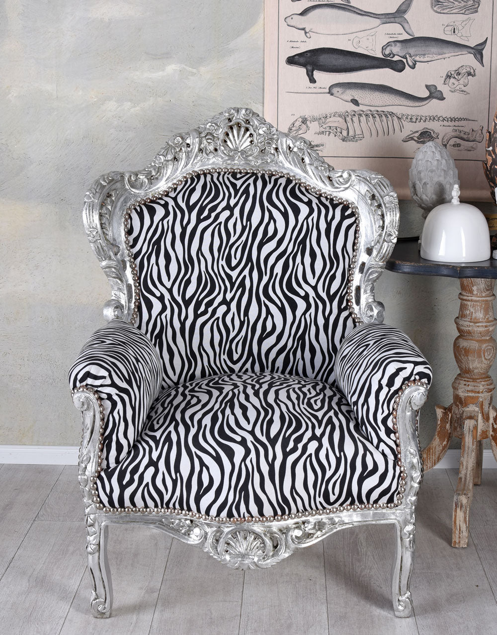 FAUTEUIL XXL BAROQUE ZÈBRE ARGENT