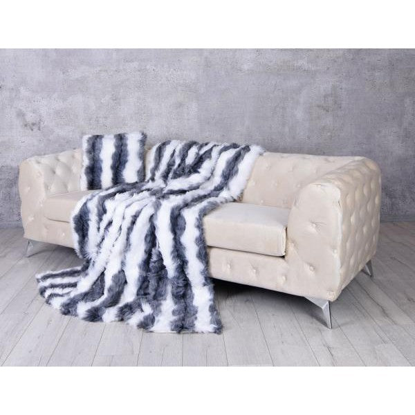 WEBPELZDECKE "WINTERFELL" SHAGGY SOFADECKE - Palo24
